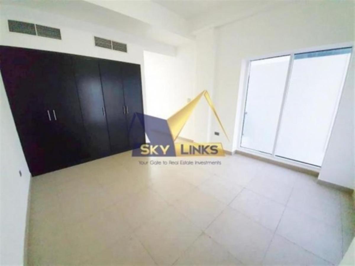 Picture of Villa For Rent in Jumeirah Village Circle (Jvc), Dubai, United Arab Emirates