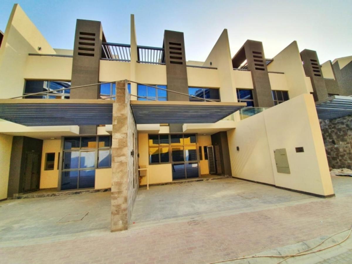 Picture of Villa For Rent in Jumeirah Village Circle (Jvc), Dubai, United Arab Emirates