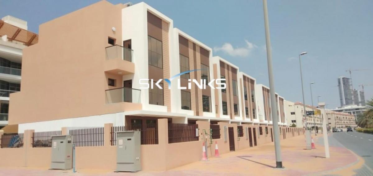 Picture of Villa For Rent in Jumeirah Village Circle (Jvc), Dubai, United Arab Emirates