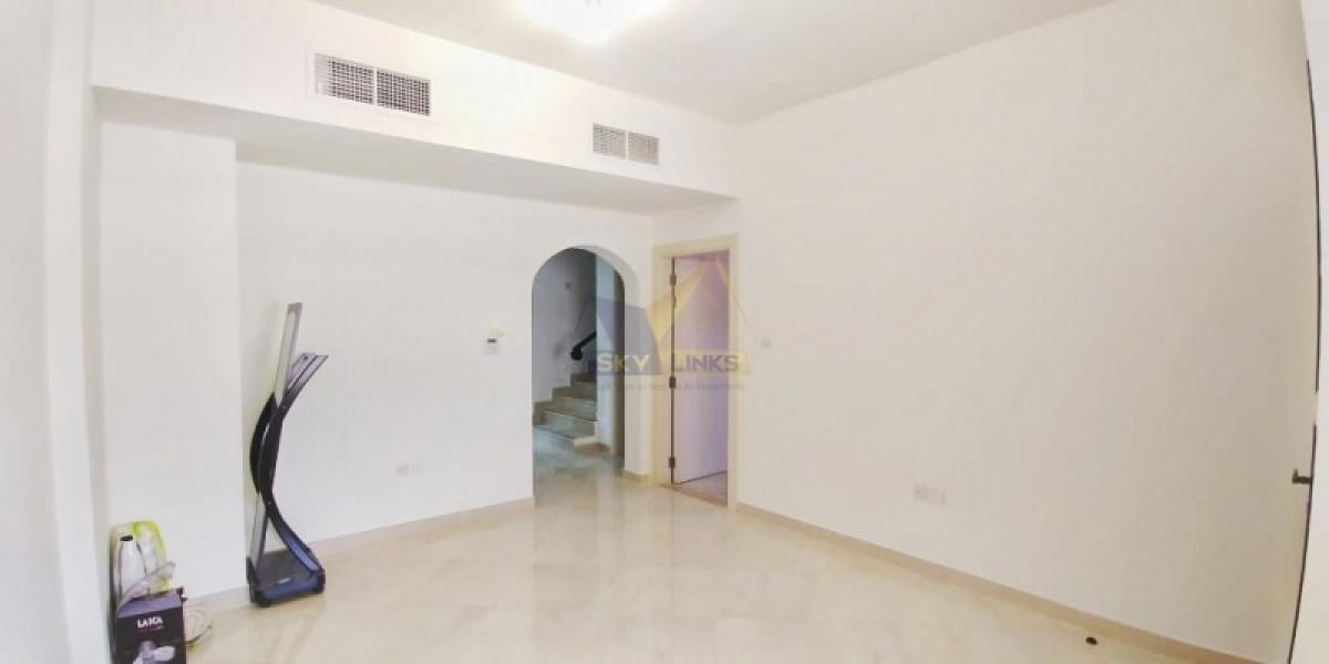 Picture of Villa For Rent in Jumeirah Village Circle (Jvc), Dubai, United Arab Emirates