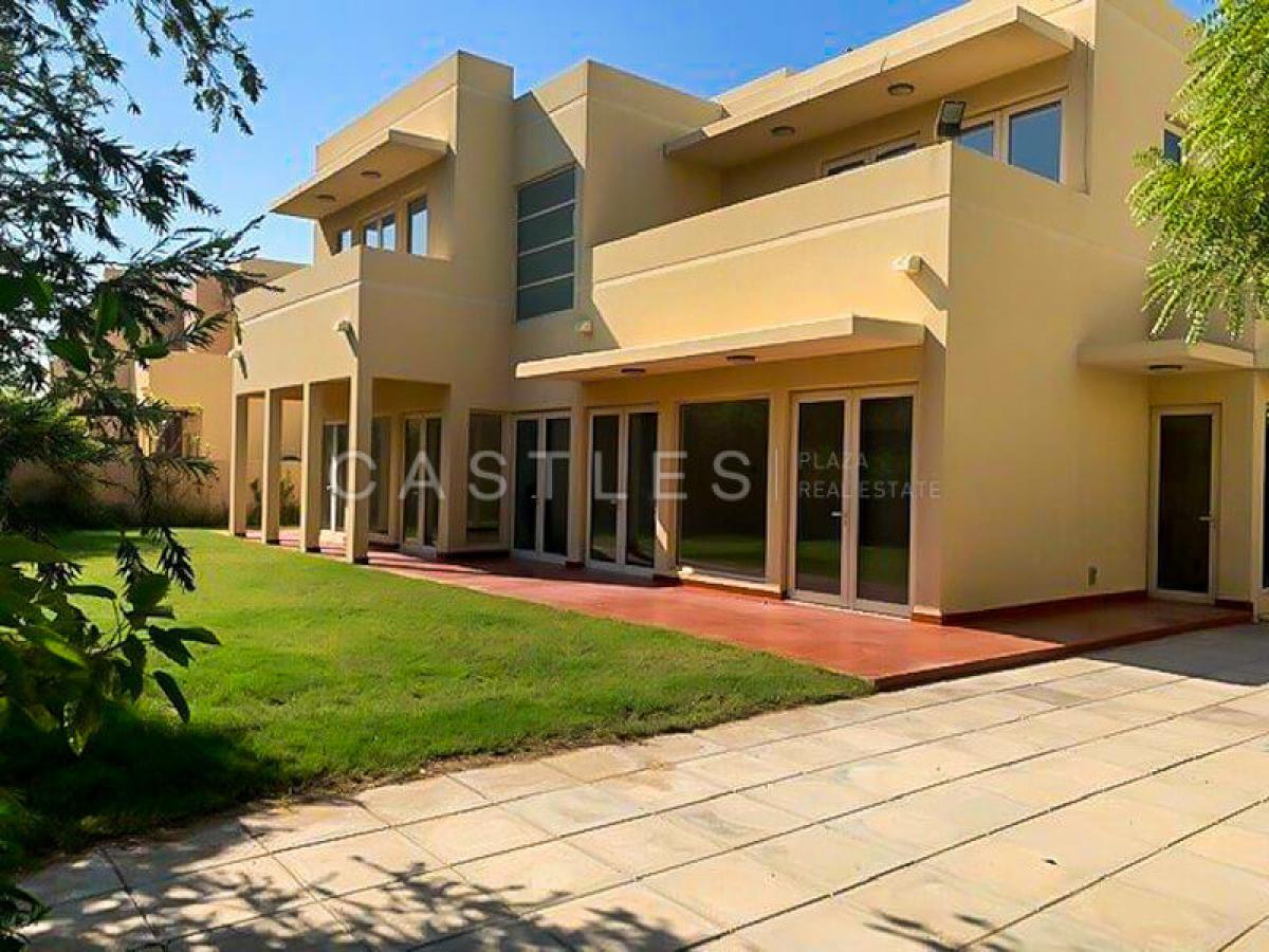 Picture of Villa For Rent in Arabian Ranches, Dubai, United Arab Emirates