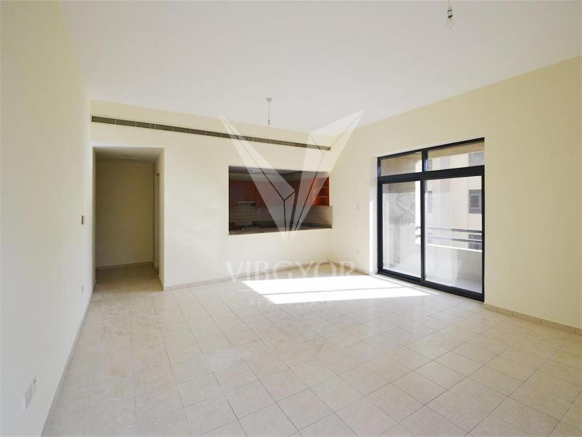 Picture of Apartment For Sale in The Greens And The Views, Dubai, United Arab Emirates