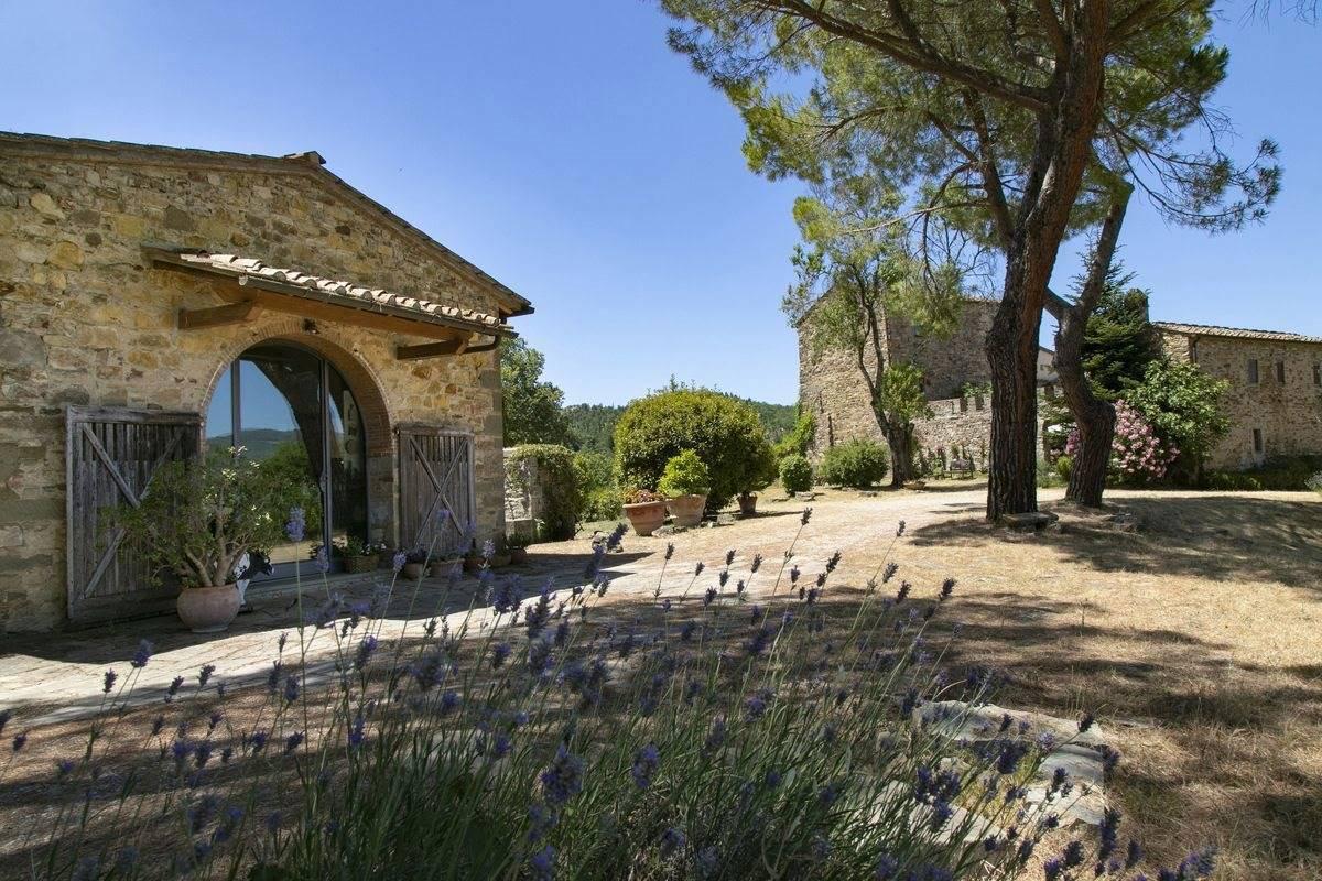 Picture of Villa For Sale in Chianti, Tuscany, Italy