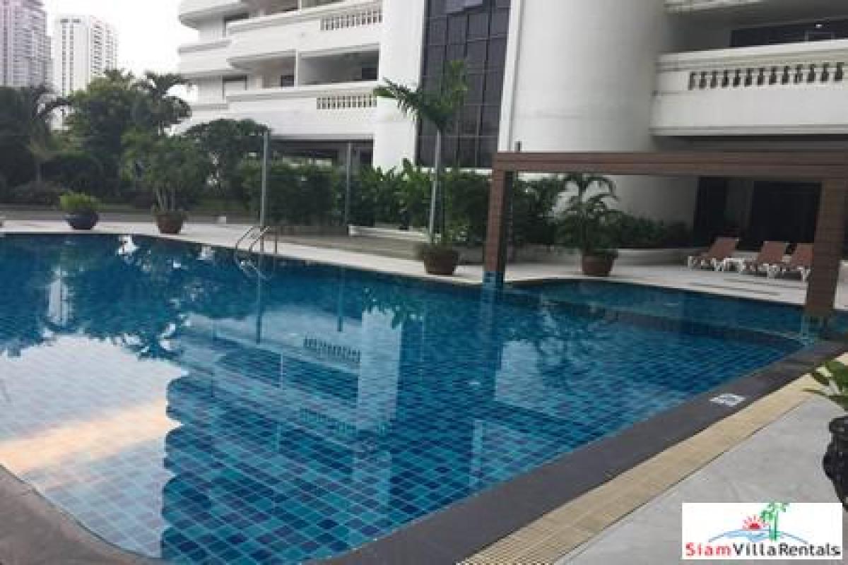 Picture of Apartment For Rent in Sukhumvit Soi 21 39, Bangkok, Thailand