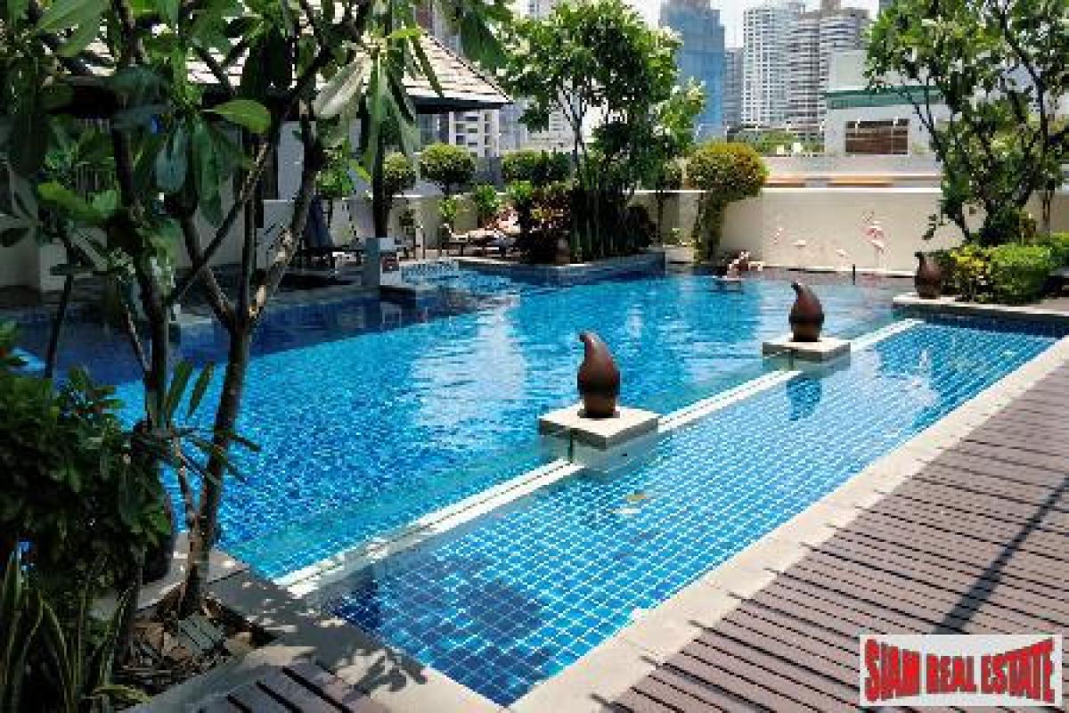 Picture of Apartment For Sale in Nana, Bangkok, Thailand