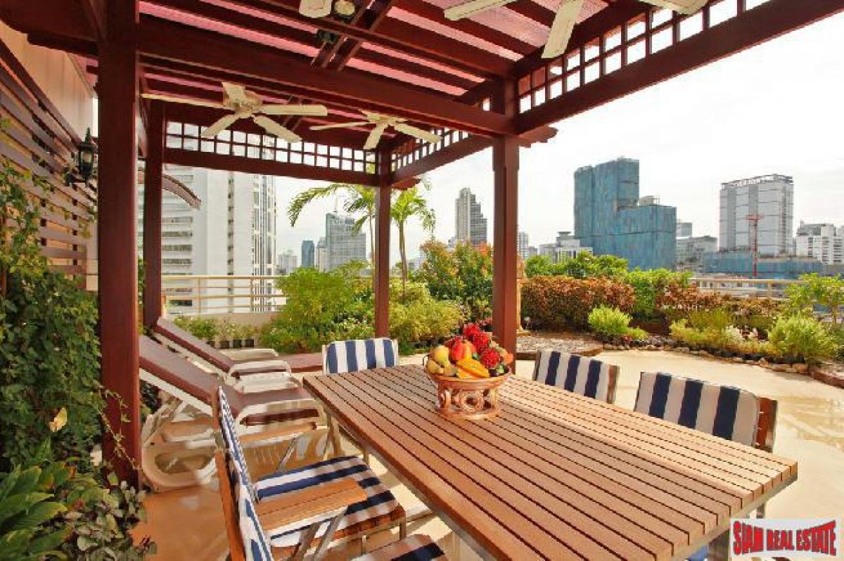 Picture of Apartment For Sale in Nana, Bangkok, Thailand