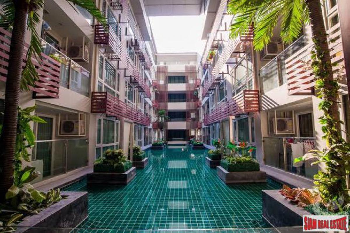 Picture of Apartment For Sale in Nana, Bangkok, Thailand