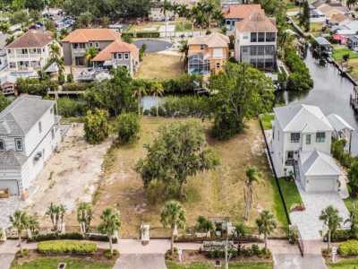 Residential Land For Sale in Apollo Beach, Florida