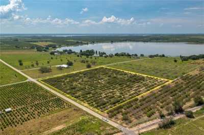 Residential Land For Sale in Frostproof, Florida