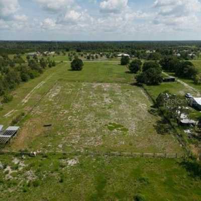 Residential Land For Sale in Alturas, Florida