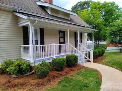 Home For Rent in Albemarle, North Carolina