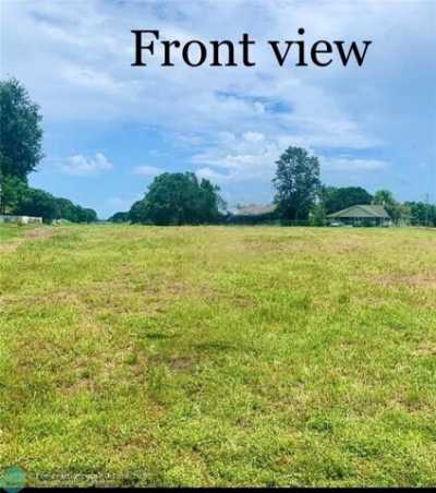 Residential Land For Sale in Port Saint Lucie, Florida