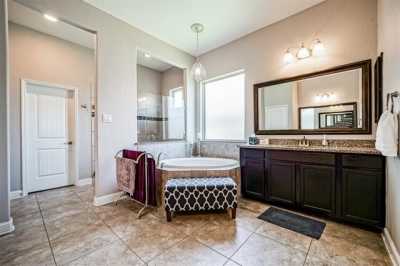 Home For Sale in Pearland, Texas