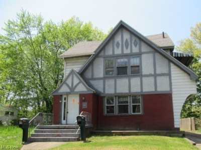 Home For Sale in Akron, Ohio