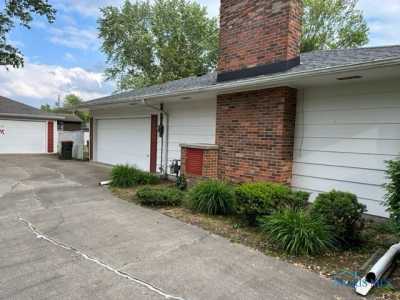 Home For Sale in Luckey, Ohio