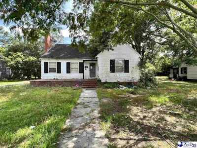 Home For Sale in Cheraw, South Carolina