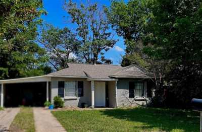 Home For Sale in White Settlement, Texas