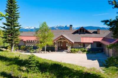 Home For Sale in Gallatin Gateway, Montana
