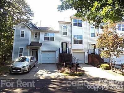 Home For Rent in Charlotte, North Carolina