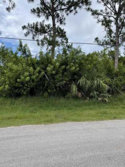 Residential Land For Sale in Port Saint Lucie, Florida