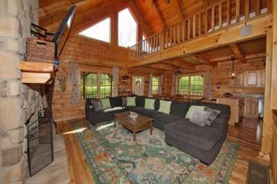 Home For Sale in Logan, Ohio