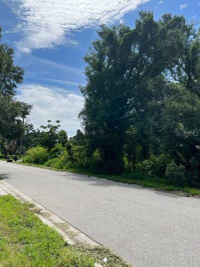 Residential Land For Sale in Winter Haven, Florida