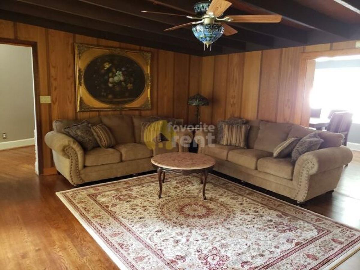 Picture of Home For Rent in Hendersonville, North Carolina, United States