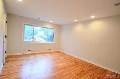Home For Rent in Roselle Park, New Jersey