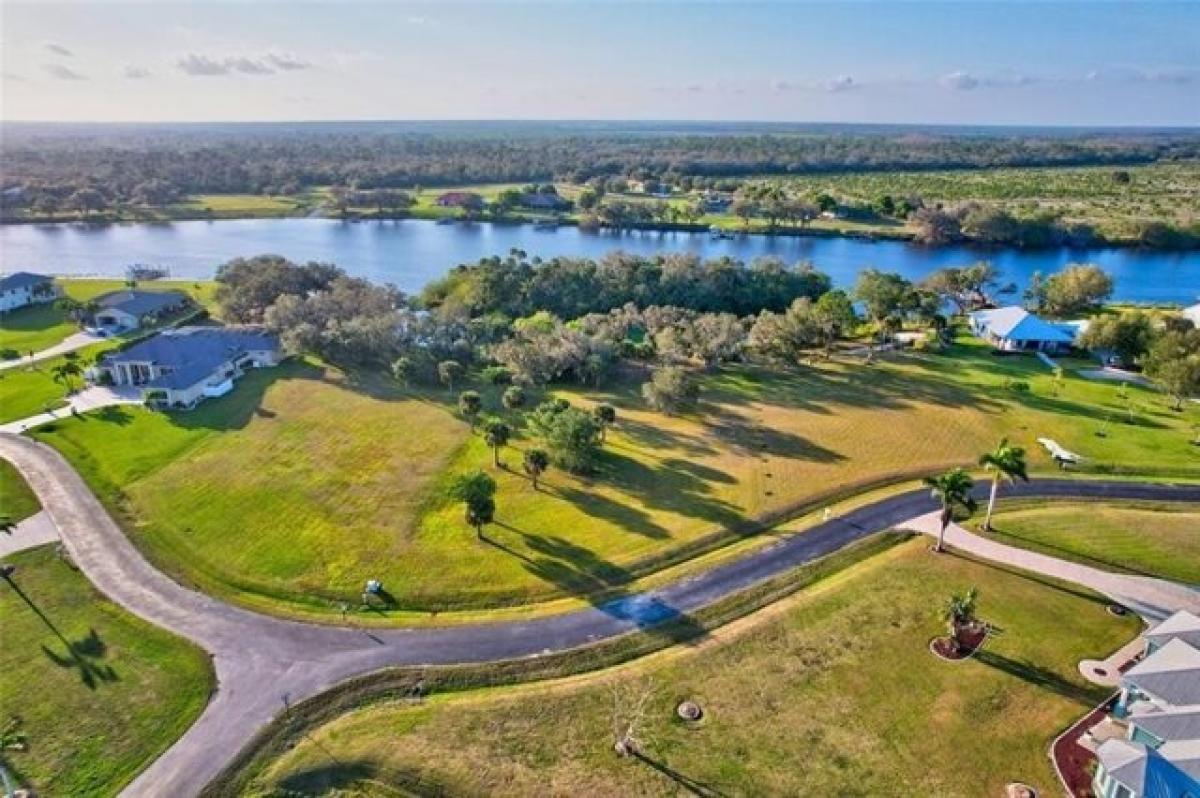 Picture of Residential Land For Sale in Fort Denaud, Florida, United States