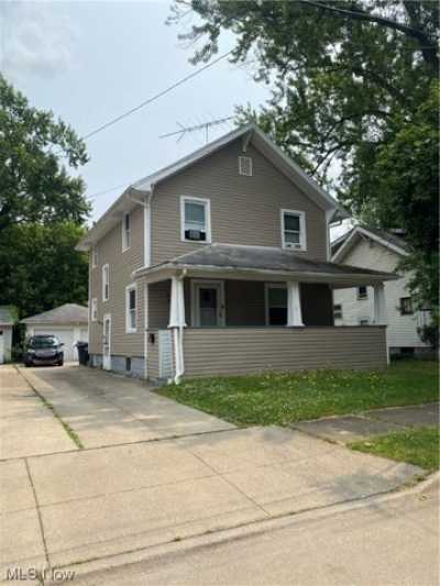 Home For Sale in Akron, Ohio