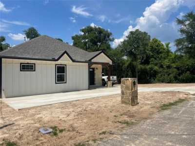 Home For Sale in Athens, Texas