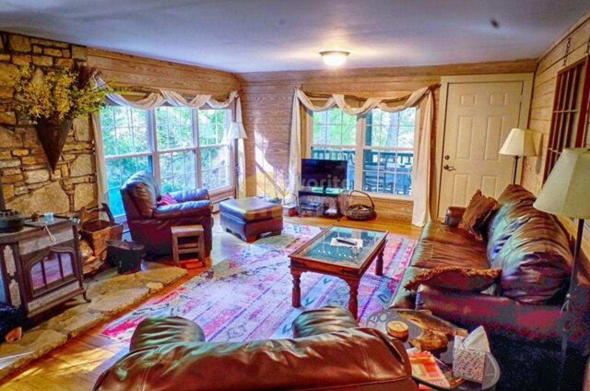 Picture of Home For Rent in Black Mountain, North Carolina, United States