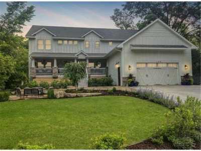 Home For Sale in Mahtomedi, Minnesota