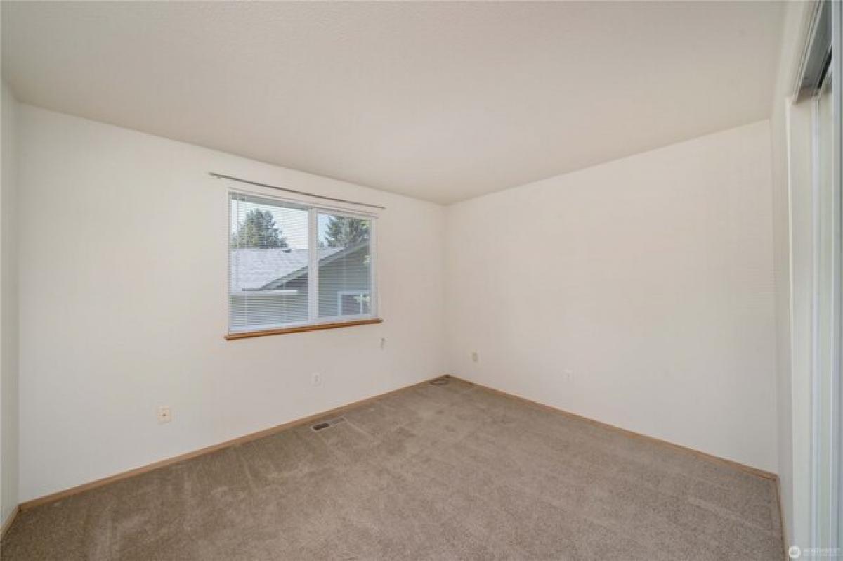 Picture of Home For Sale in Renton, Washington, United States